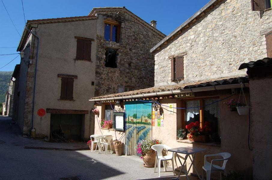 Auberge Lou Jas Soleilhas Esterno foto