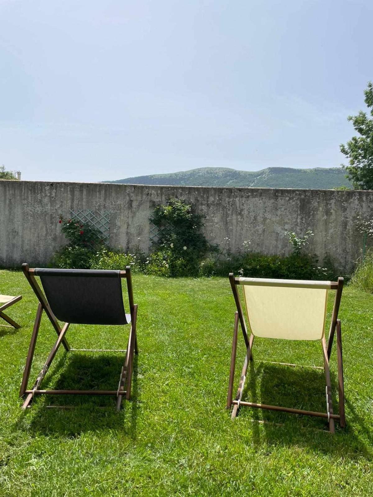 Auberge Lou Jas Soleilhas Esterno foto